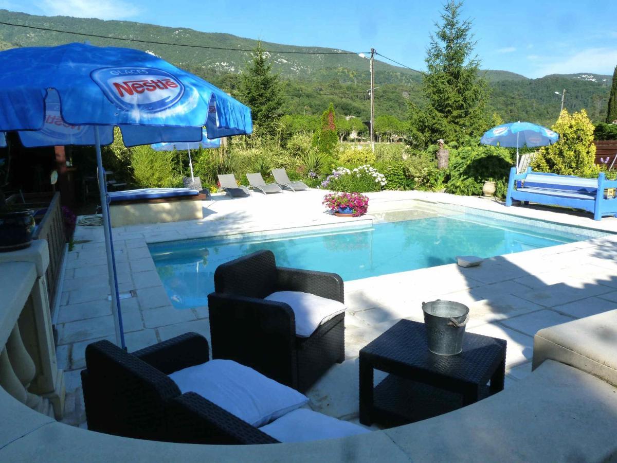 Les Bambous B&B Levens Dış mekan fotoğraf