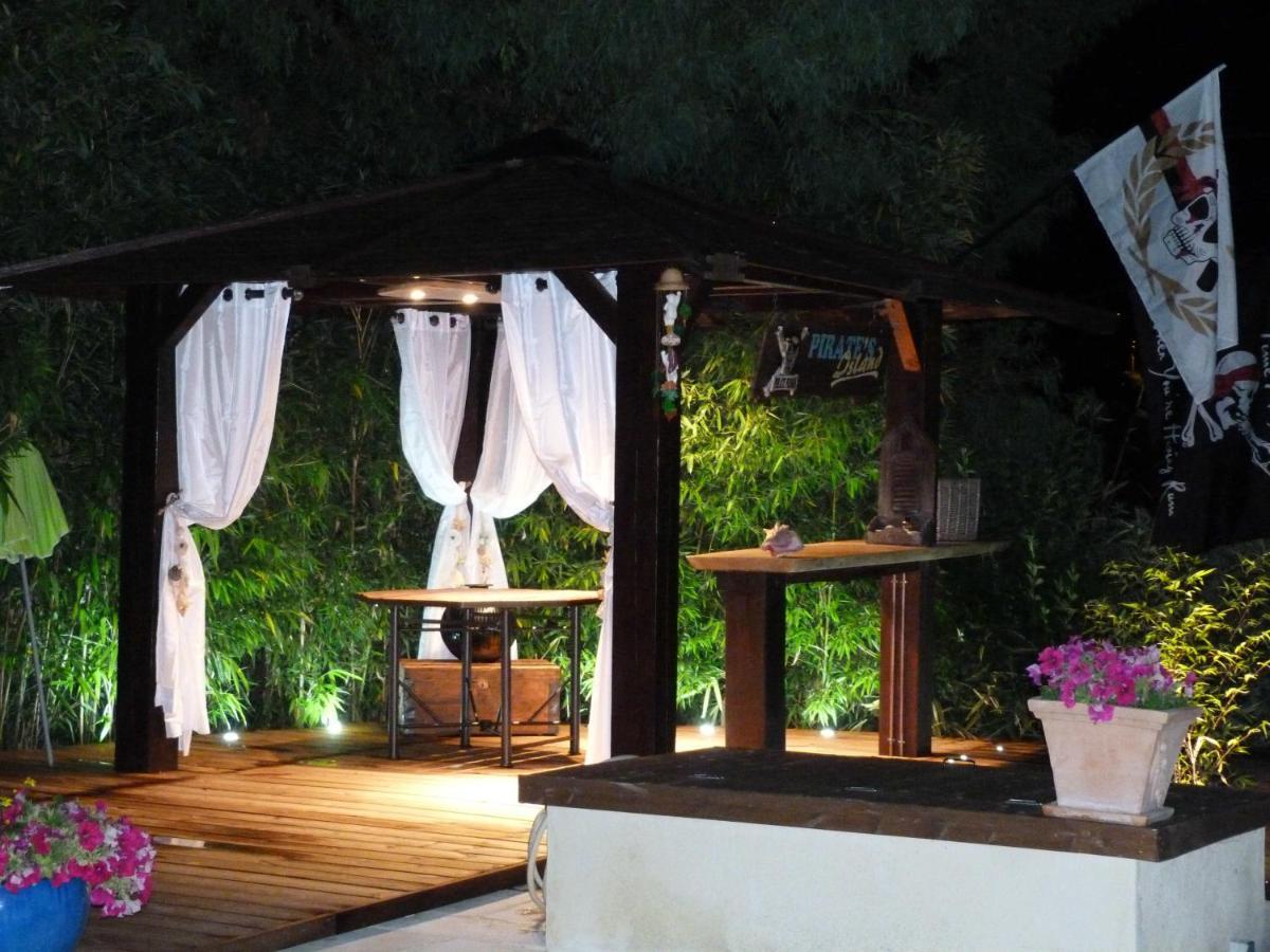Les Bambous B&B Levens Dış mekan fotoğraf
