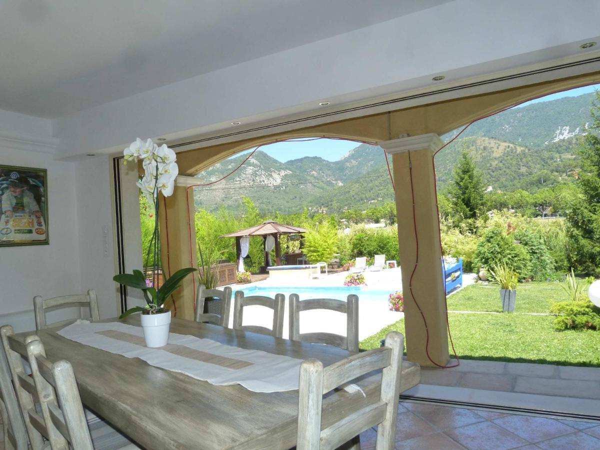 Les Bambous B&B Levens Dış mekan fotoğraf